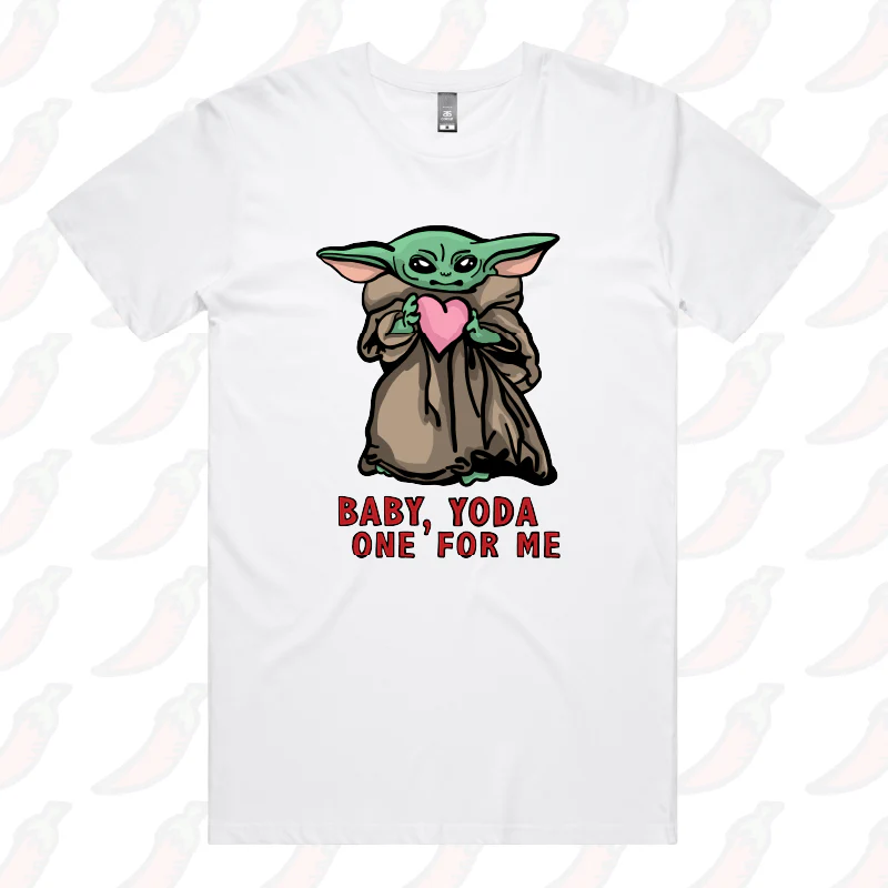 Baby Yoda Love 👽❤️ - Men's T Shirt - Image 3
