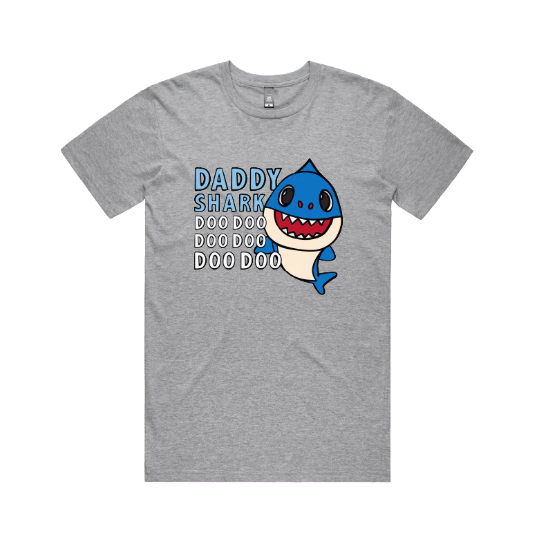 Daddy Shark 🦈 - Men's T Shirt - Image 6