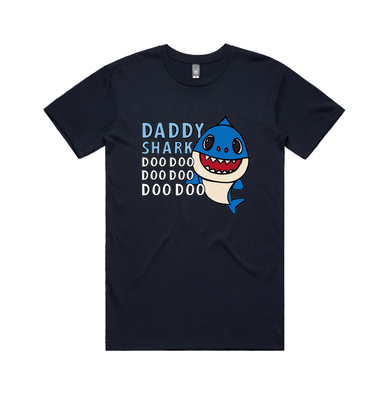 Daddy Shark 🦈 - Men's T Shirt - Image 9